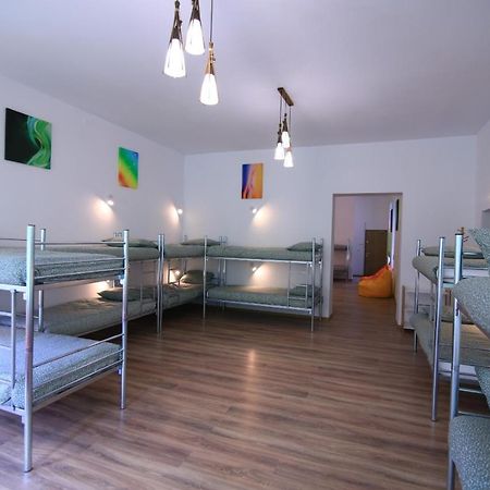 Viva La Vida Hostel Braşov Extérieur photo