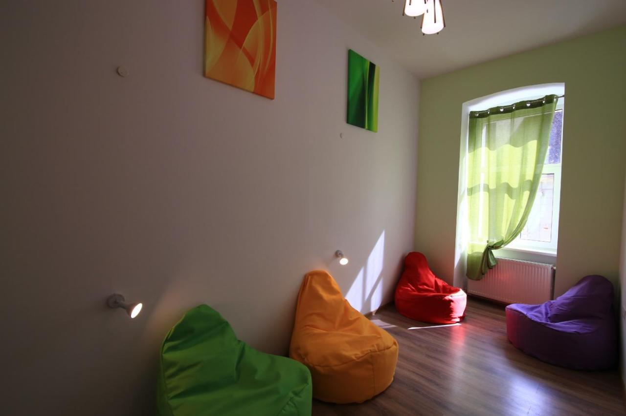 Viva La Vida Hostel Braşov Extérieur photo