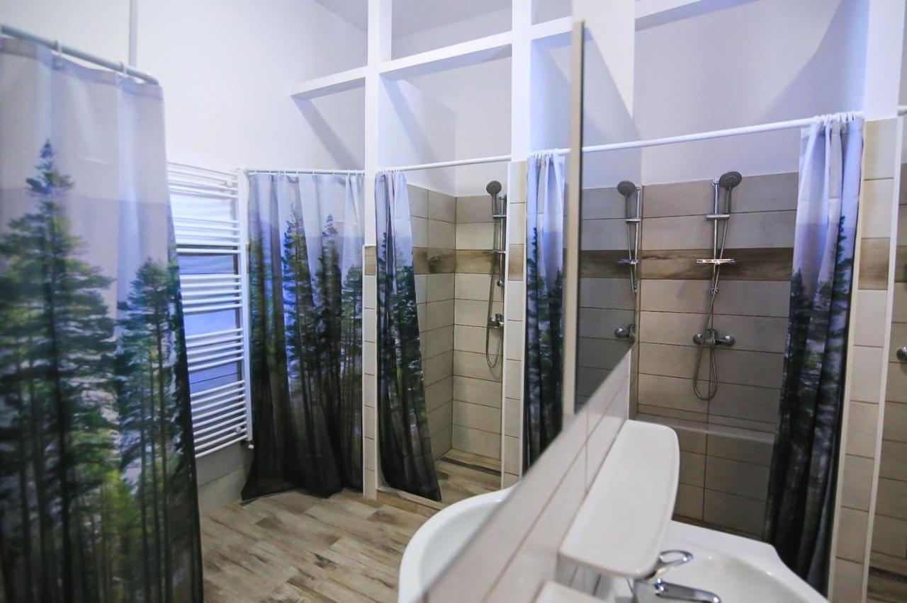 Viva La Vida Hostel Braşov Extérieur photo
